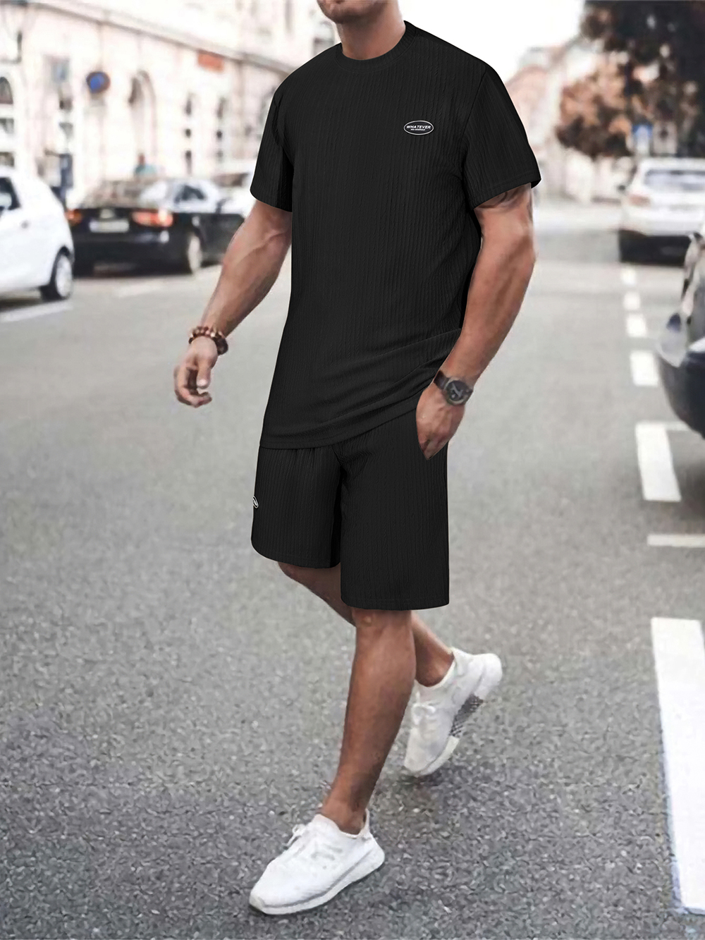 男子船员短袖T恤和短裤套装